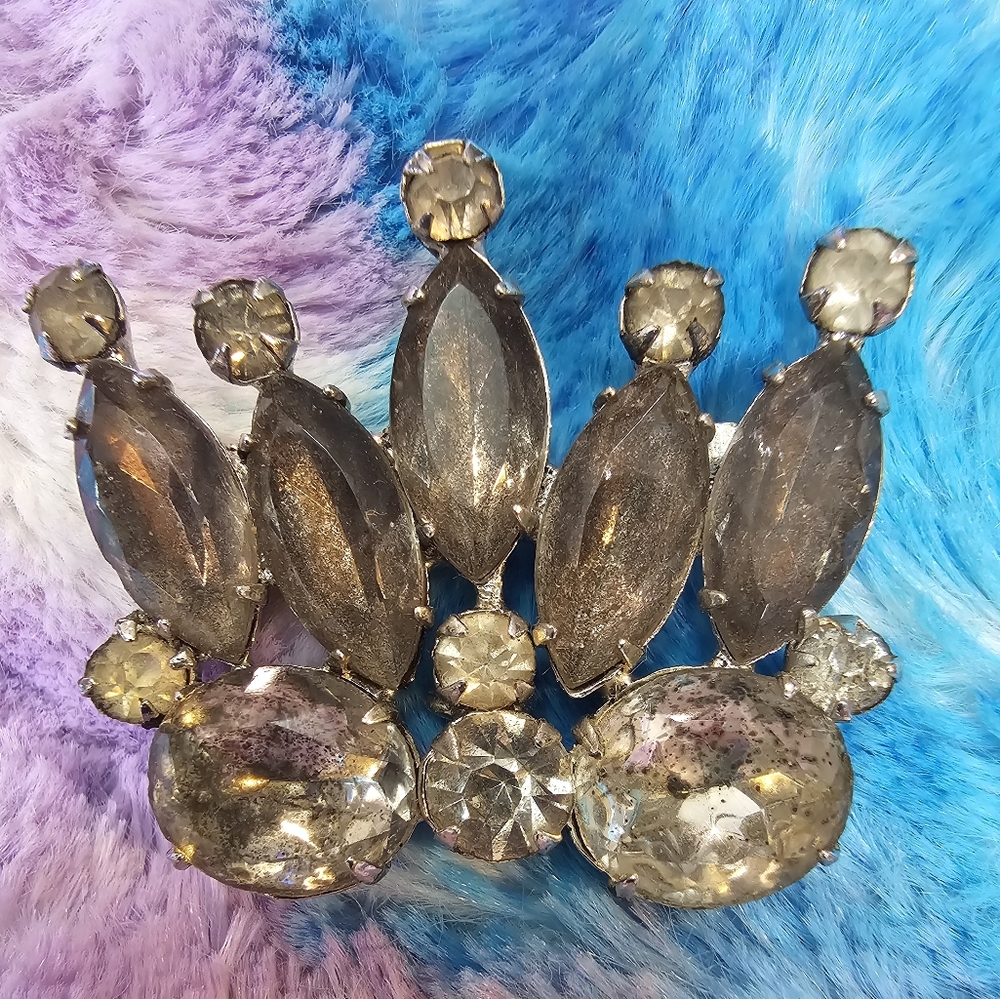 Vintage Crown Brooch